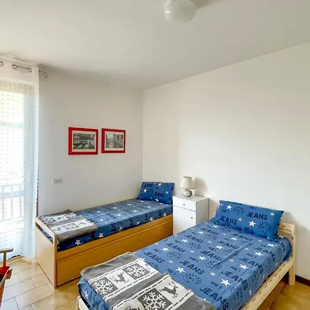 Lovely In With Kitchen